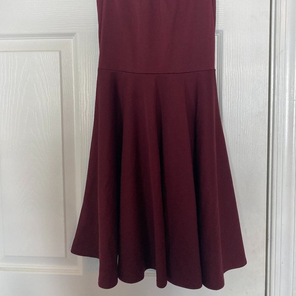 Boohoo Maroon Strapless Dress - Picture 4 of 5